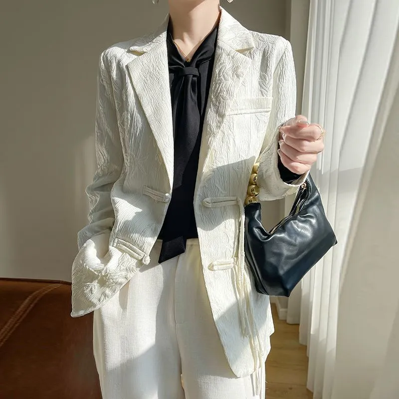 レディース ホワイト テクスチャード ブレザー ジャケット  - Women Formal Wear Blazers のレビューと価格